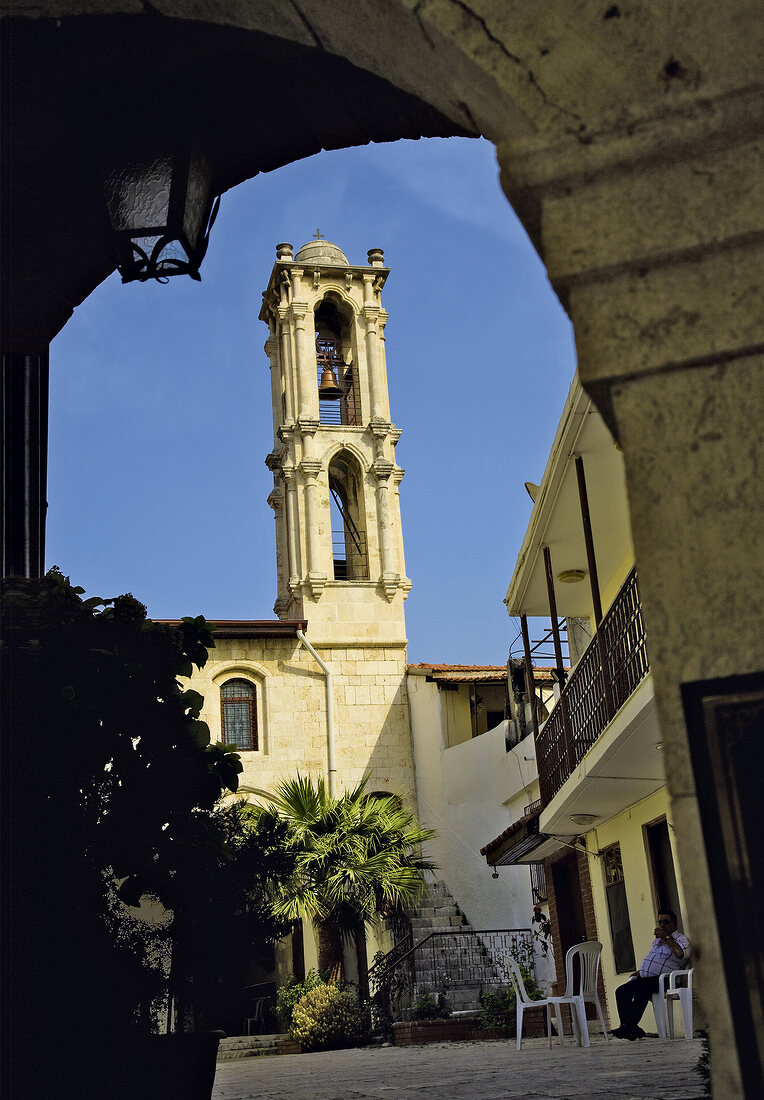 Türkei, Antakya, Gasse, katholische Kirche, Kirchturm, Glocke