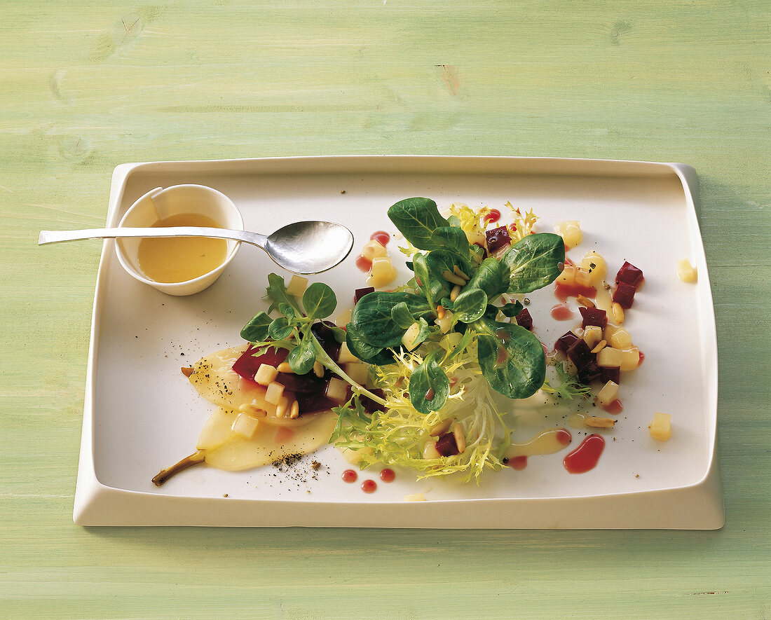 Deutsche Küche, Rote-Bete Salat mit Sektbirne