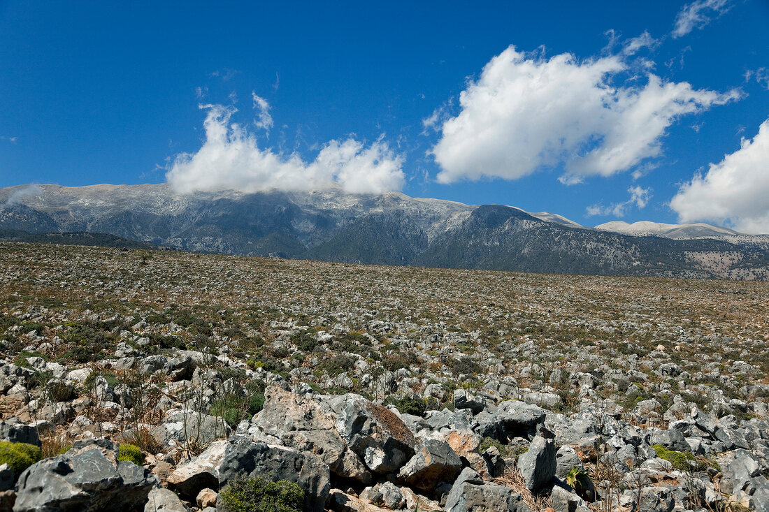 Kreta: Lefká Óri, Bergmassiv, Himmel blau, Wolken, steinig, einsam