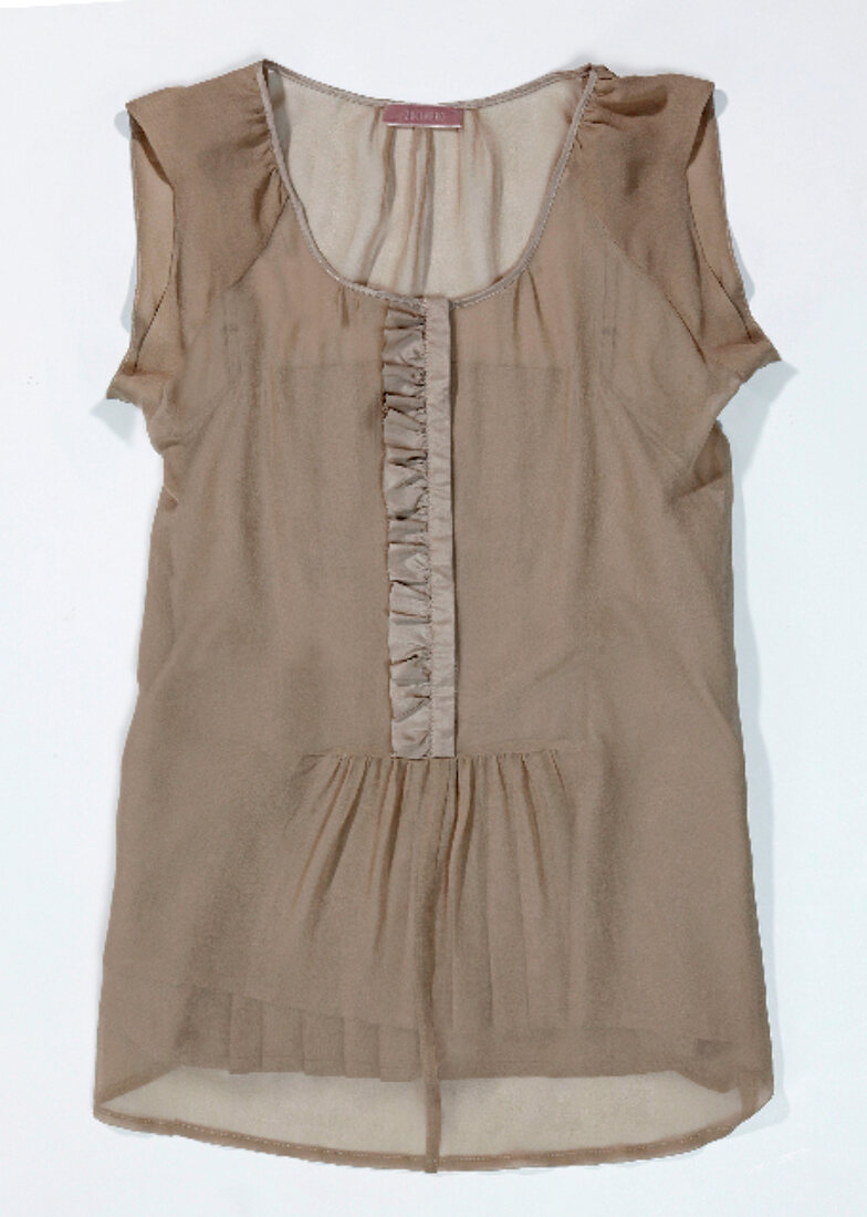 Chiffonbluse beige, Freisteller 