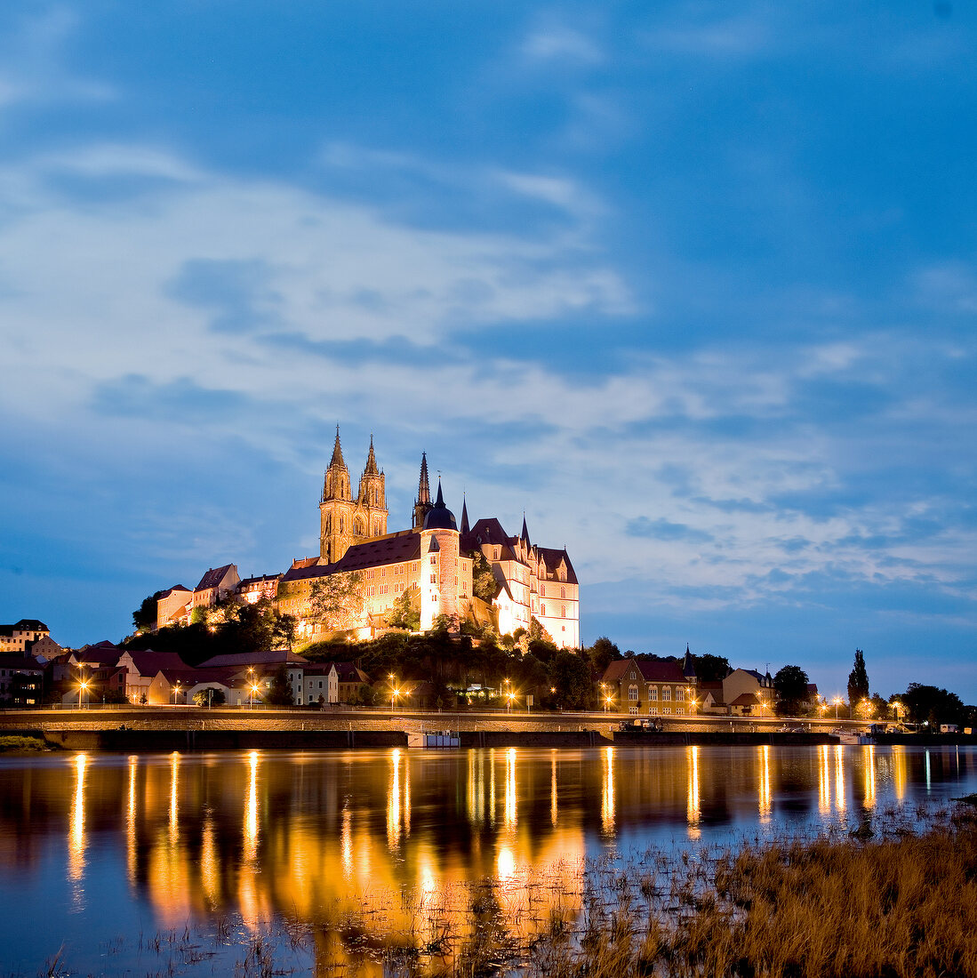 Albrechtsburg and Meissen Cathedral on Elbe river in Saxony, Germany