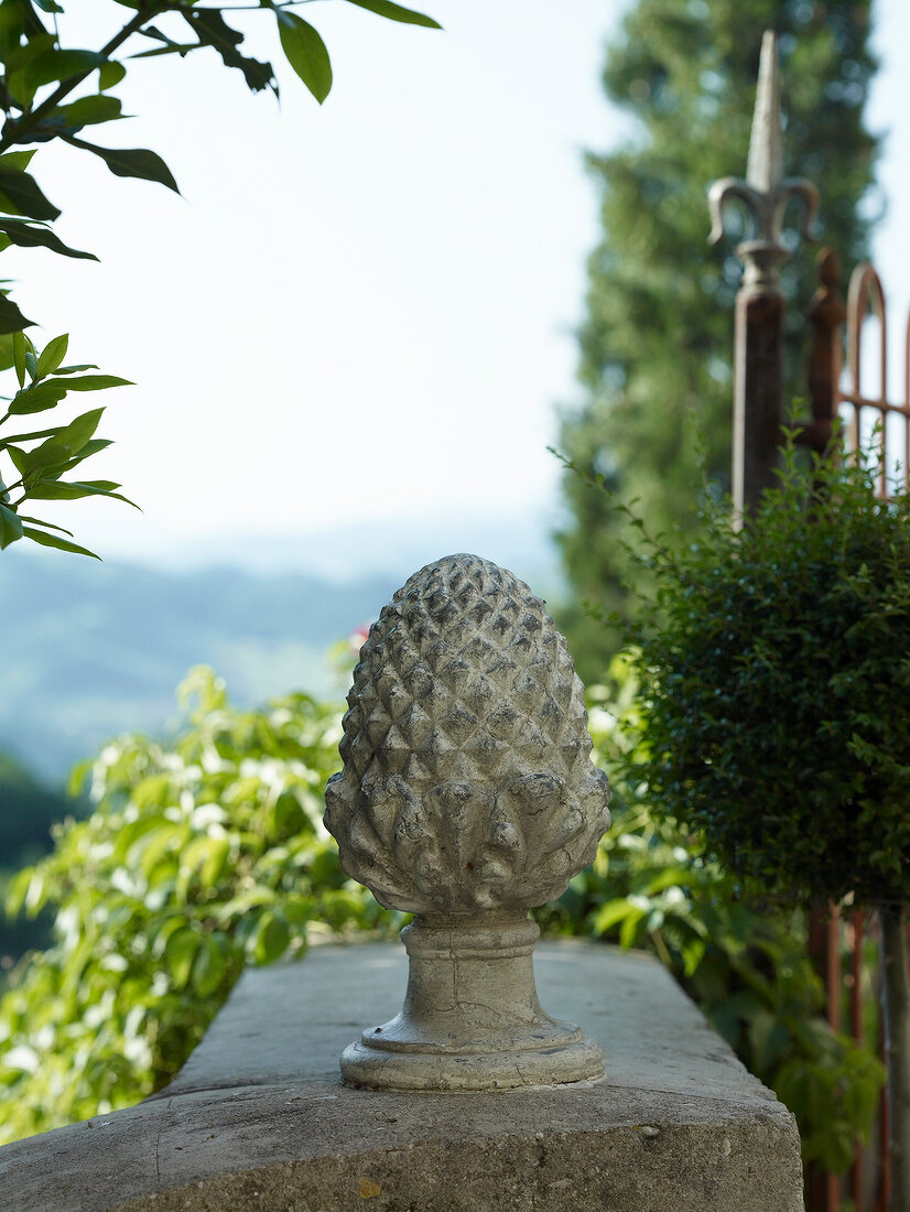 Detail, Gartendekoration, Marken, Italien