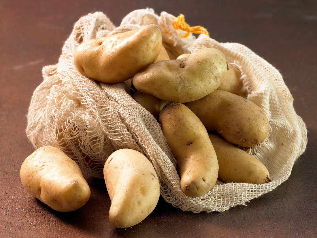 Bamberg potatoes in sack