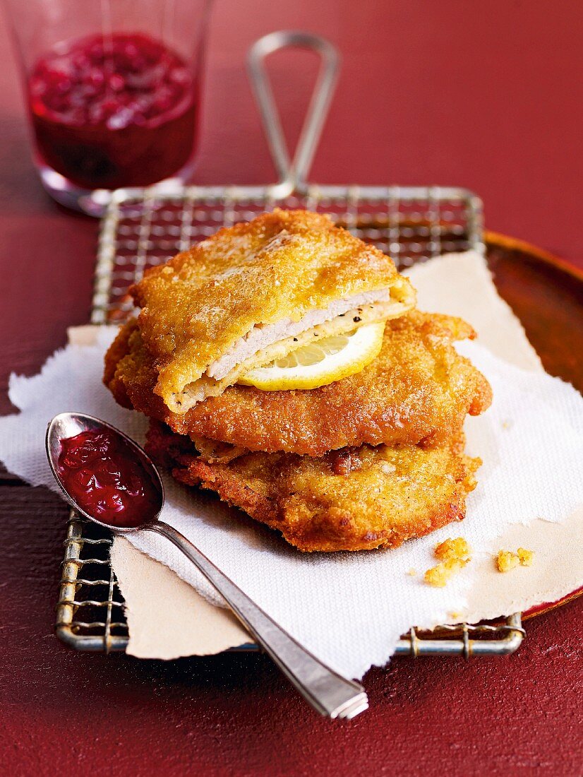 Viennese escalopes with cranberries