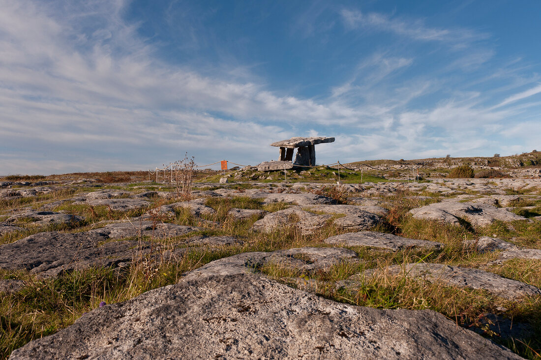 Irland: Burren, Megalithgrab Poulnabrone Dolmen