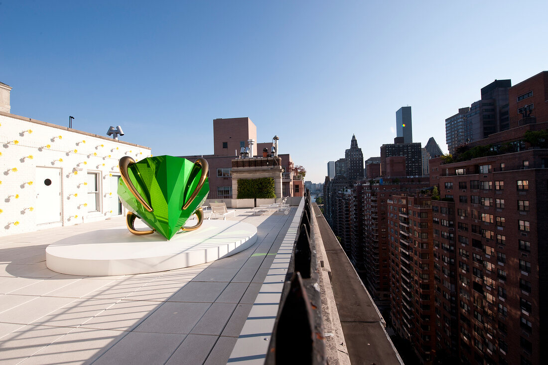 New York: Blick von rooftop Garten auf umliegende Häuser, Kunstwerk x