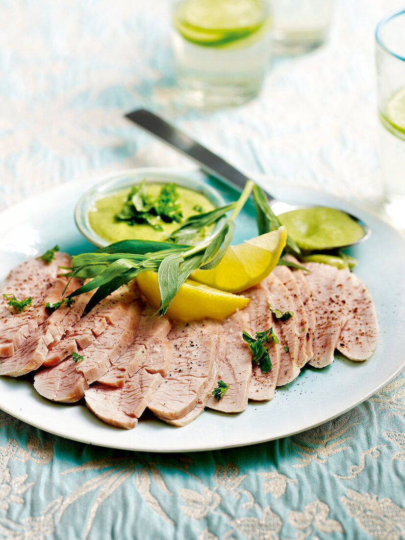 Was koche ich.. Putenfleisch mit Kräuter-Artischocken-Creme