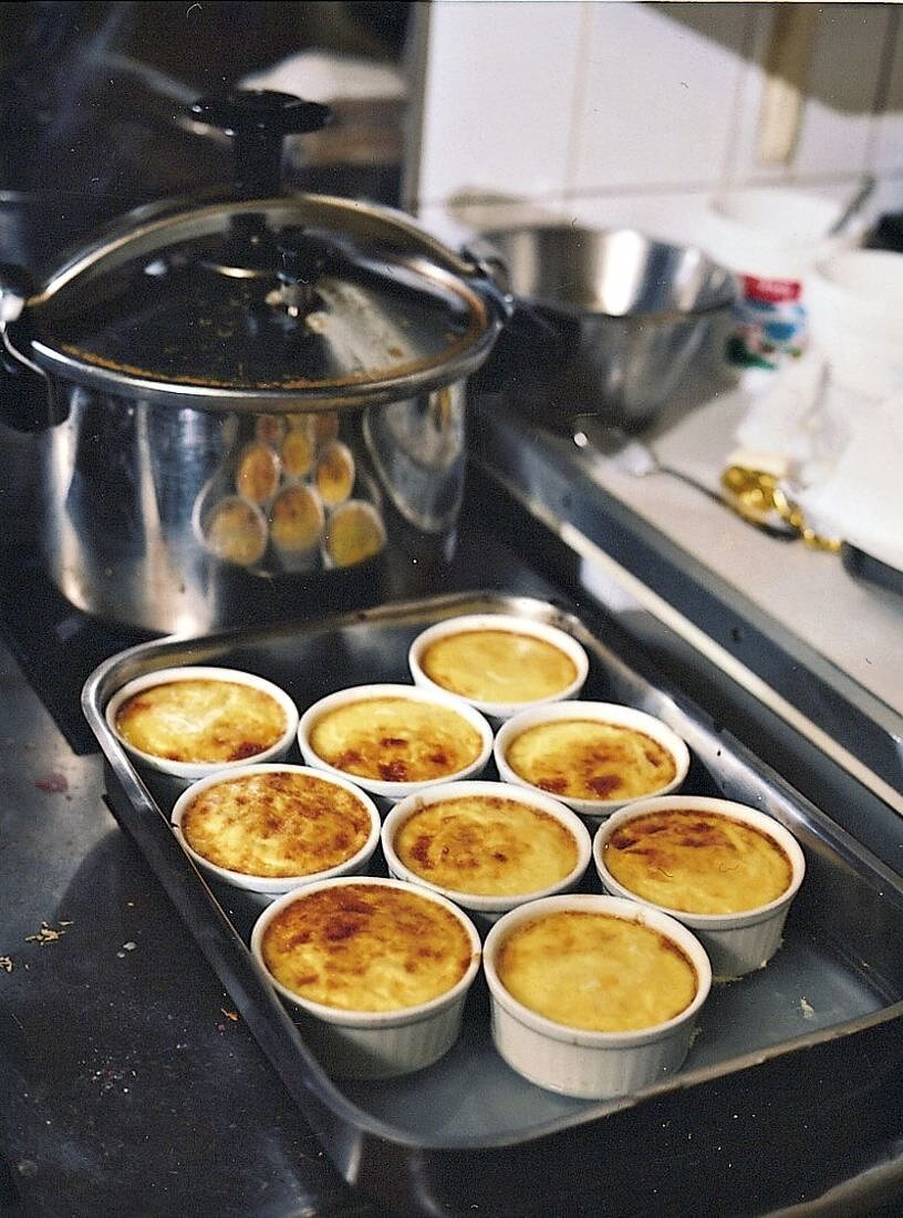 Crème Brûlée, Speise, Küche der Bouchon-Köchin Brigitte Josserand