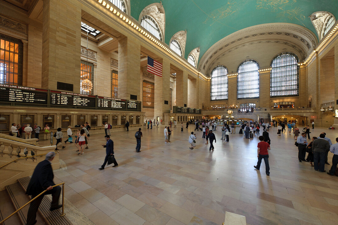 People at Grand Central station in New York, USA
