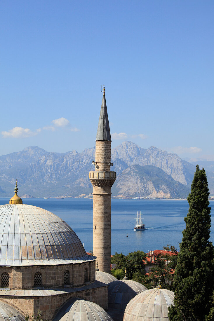 View of Tekeli Mehmet Pasa Mosque and sea in Antalya, Turkey