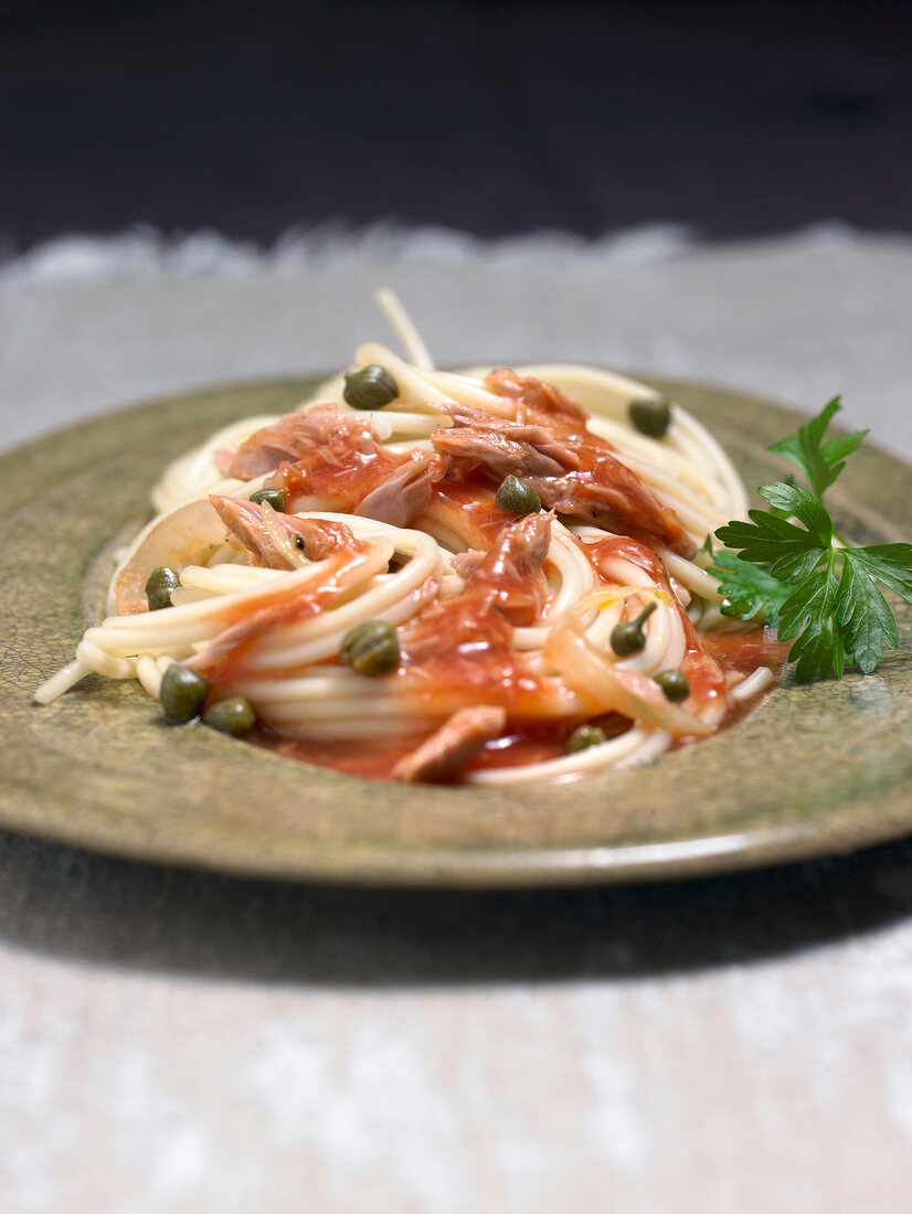 Close-up of spaghetti with tuna sauce on plate