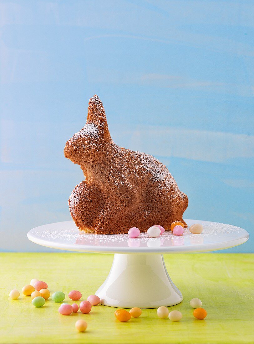 And Easter Bunny cake on a cake stand