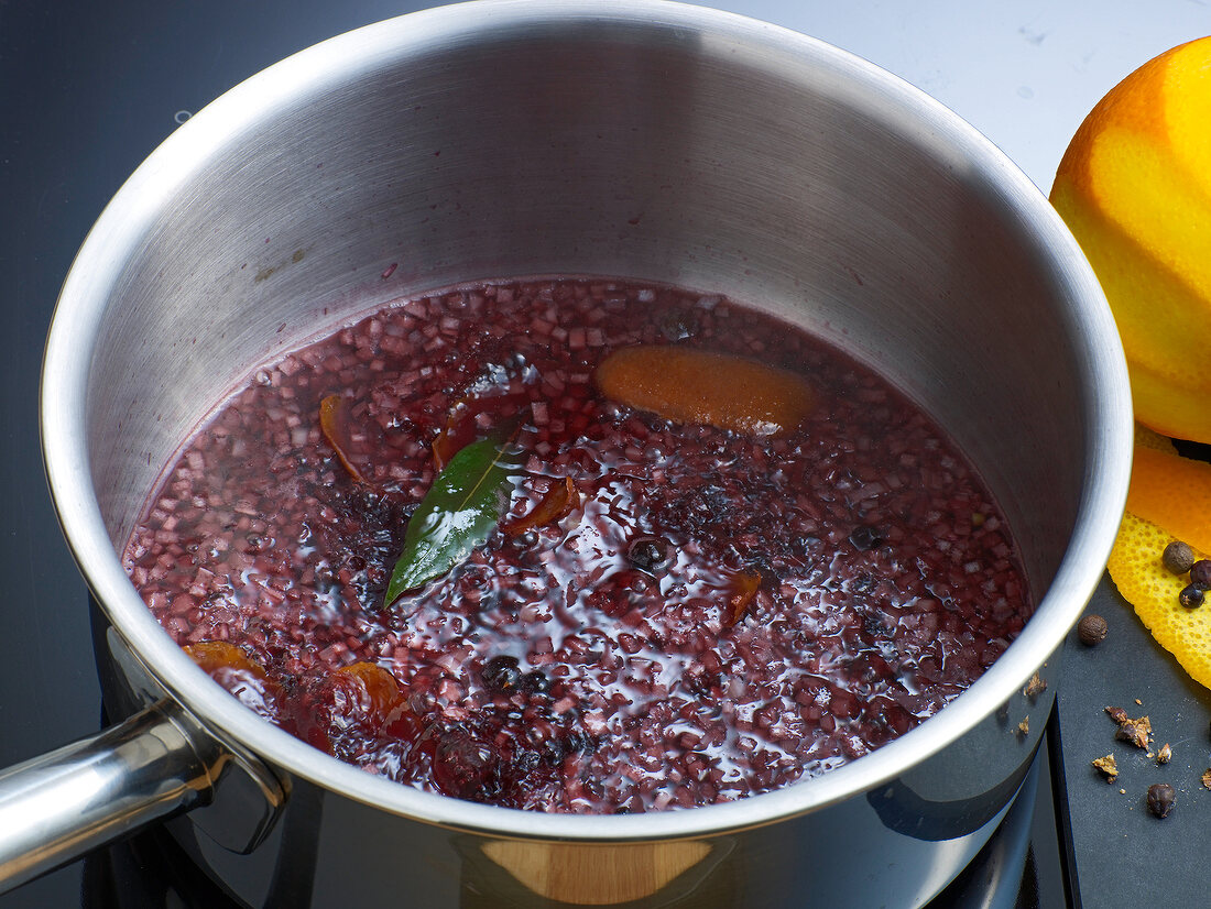 Sauce, gebundene Wildjus Step 1