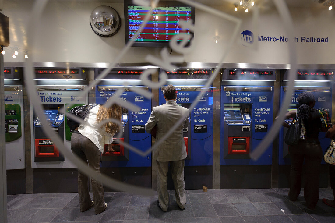 Grand Central Terminal ticket machines, New York