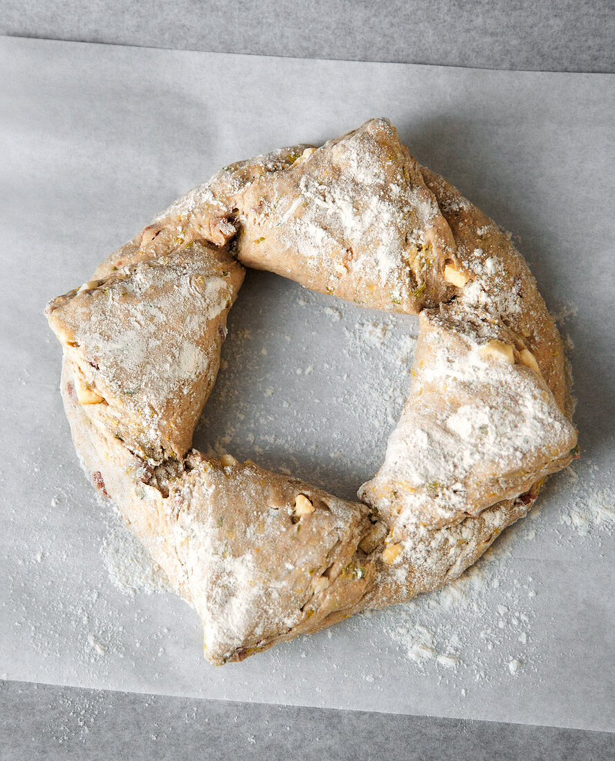 Brot,  Spitzen nach Außen klappen, Step