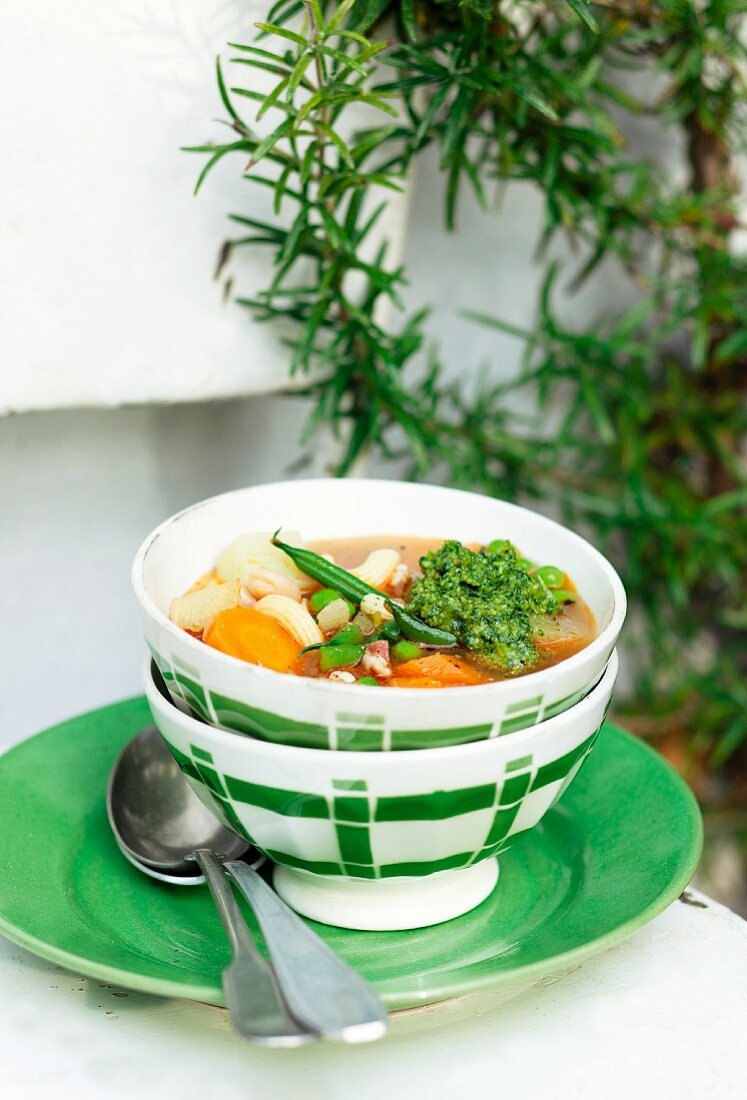 Colourful minestrone with pesto