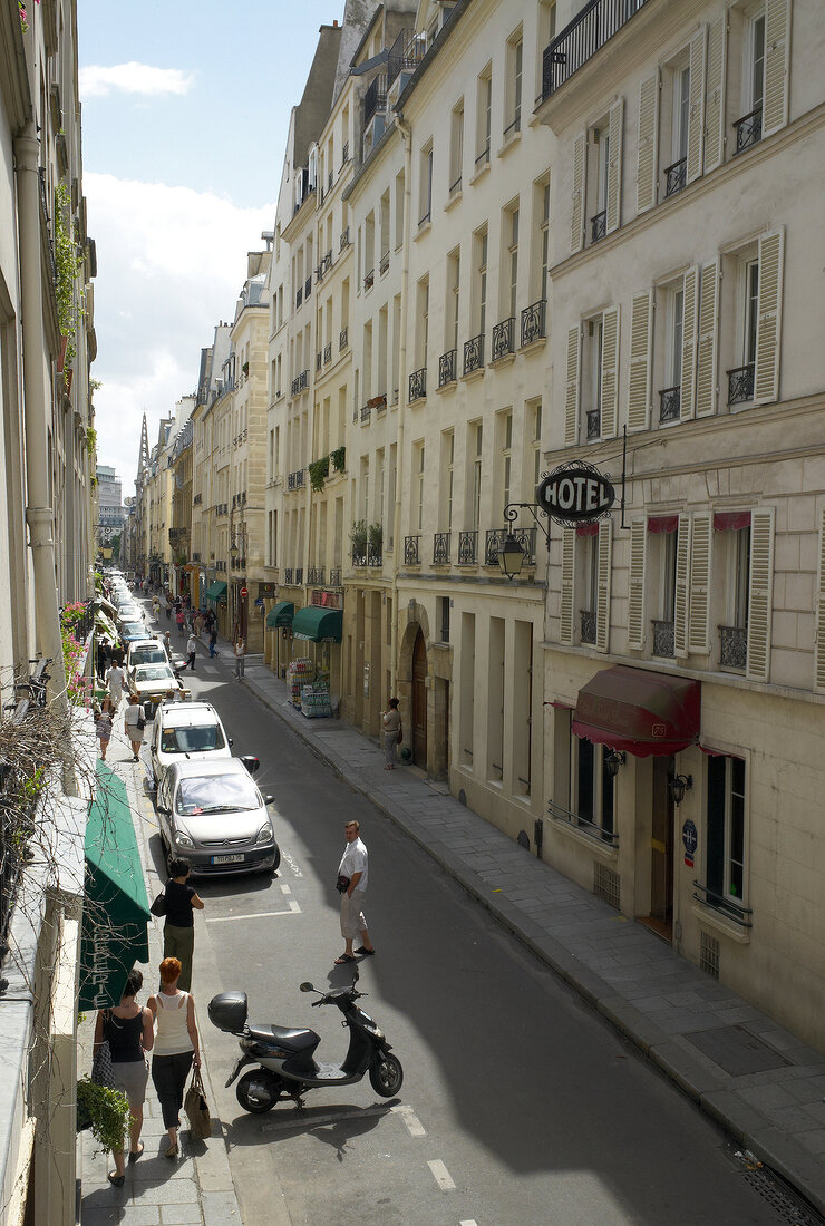 View of street alley on Ile Saint-Louis in Paris, France