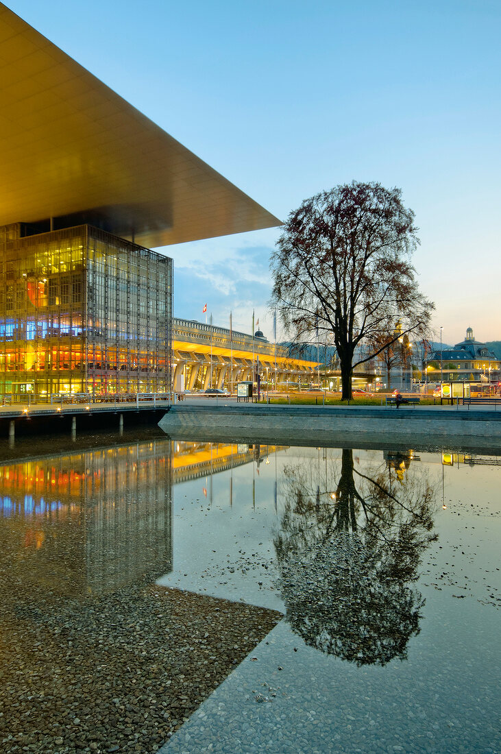 Schweiz, Luzern, Vierwaldstättersee, Kultur- und Kongresszentrum