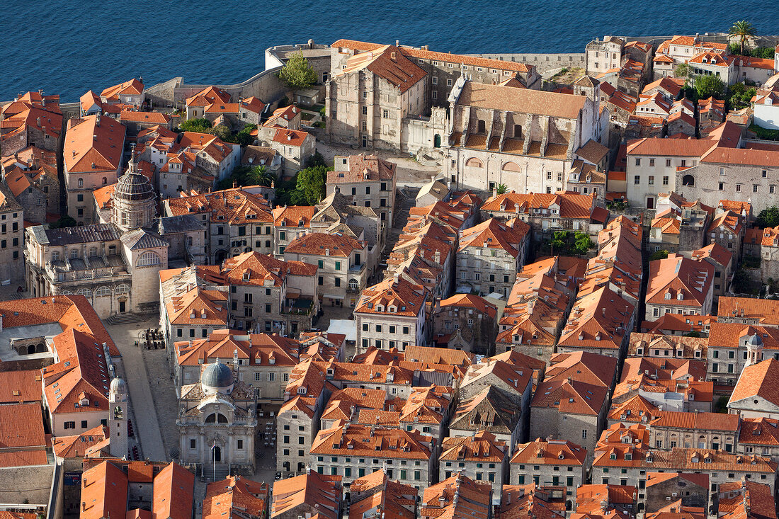 Kroatien: Blick auf Dubrovnik, Alt- stadt, Meer, Luftaufnahme