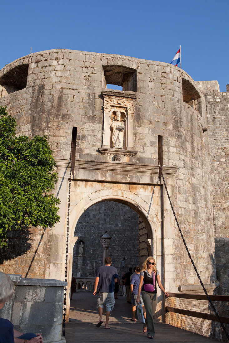 People in Pile Gate western city wall, Dubrovnik, Croatia