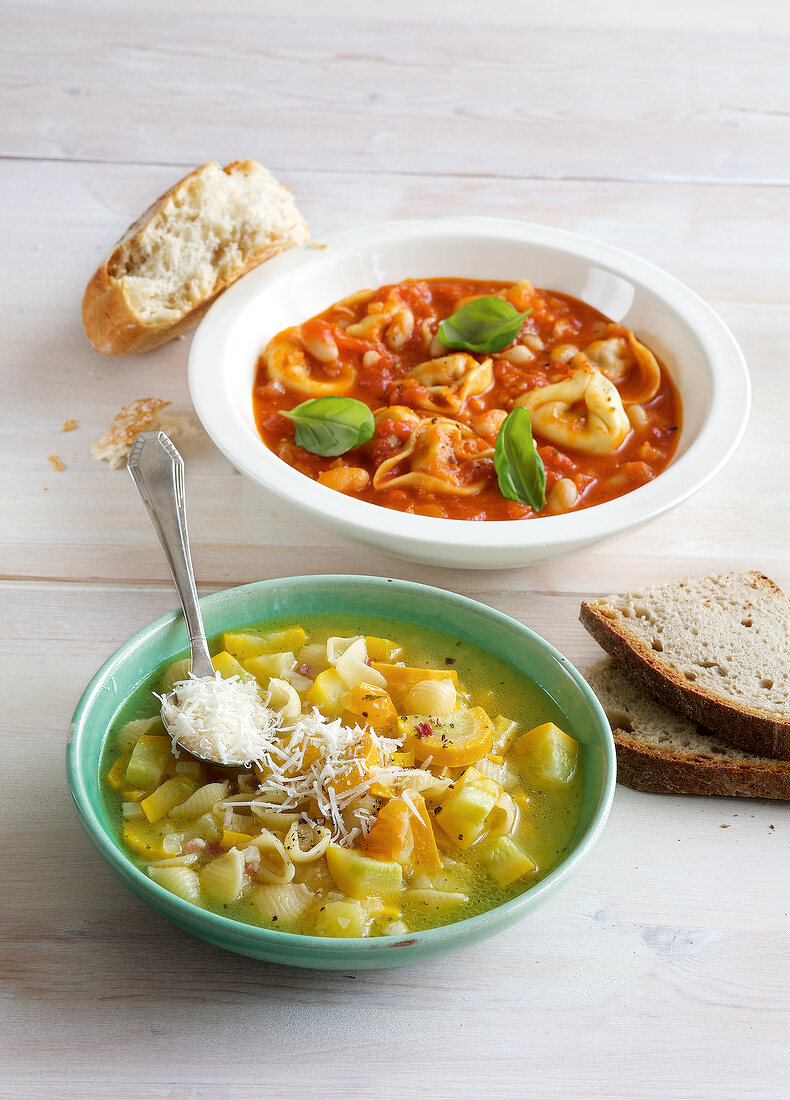 Schlank im Schlaf, Sardische Tomatensauce, Gelbe Minestrone