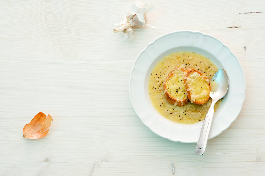 Onion soup in serving dish