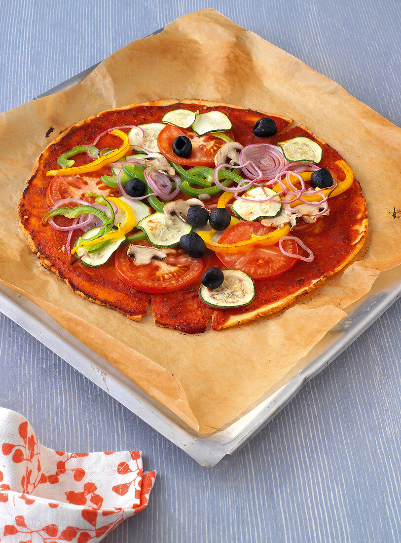 Corn tortillas pizza with vegetables