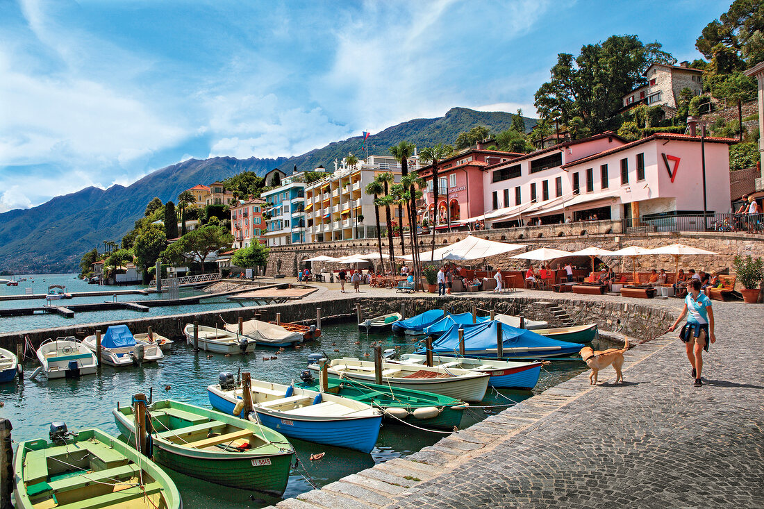 Ascona mit Blick auf Restaurant und Lounge vom "Seven", Tessin