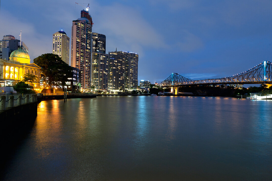 Illuminated bridge over Brisbane River, Brisbane, Queensland, Australia