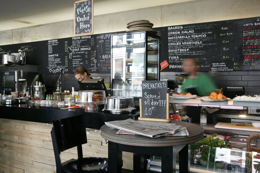 Luigi Zuckermann Restaurant Imbiss in Berlin Deutschland