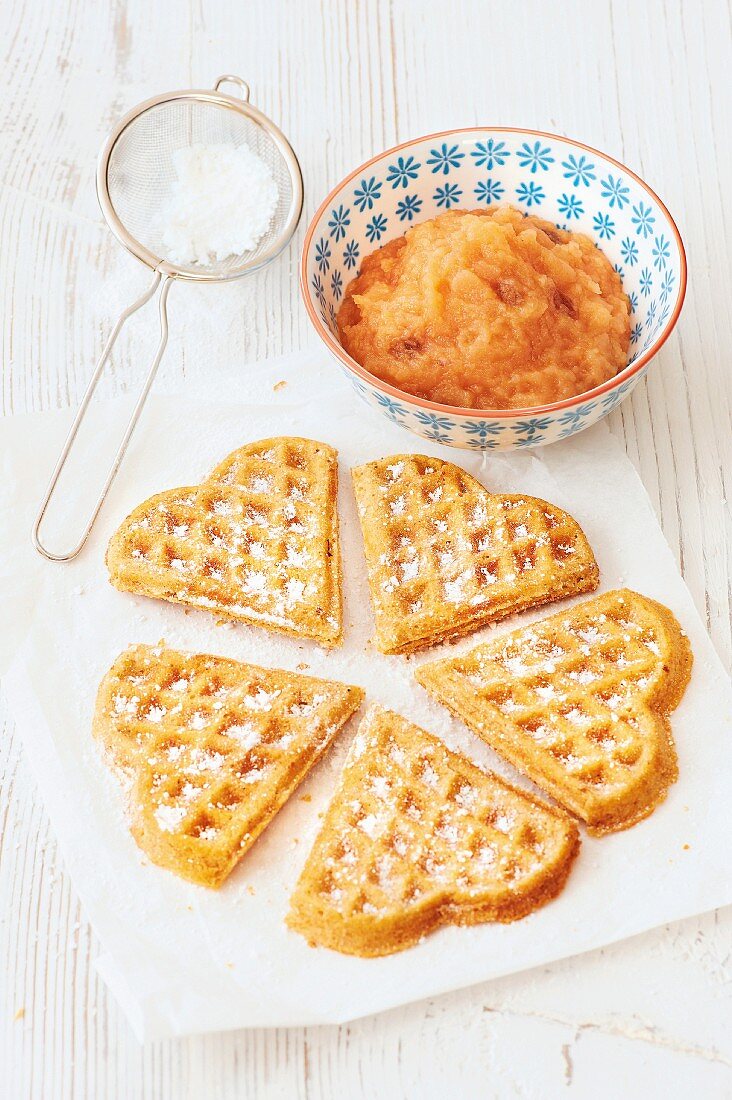 Waffeln mit Apfelmus