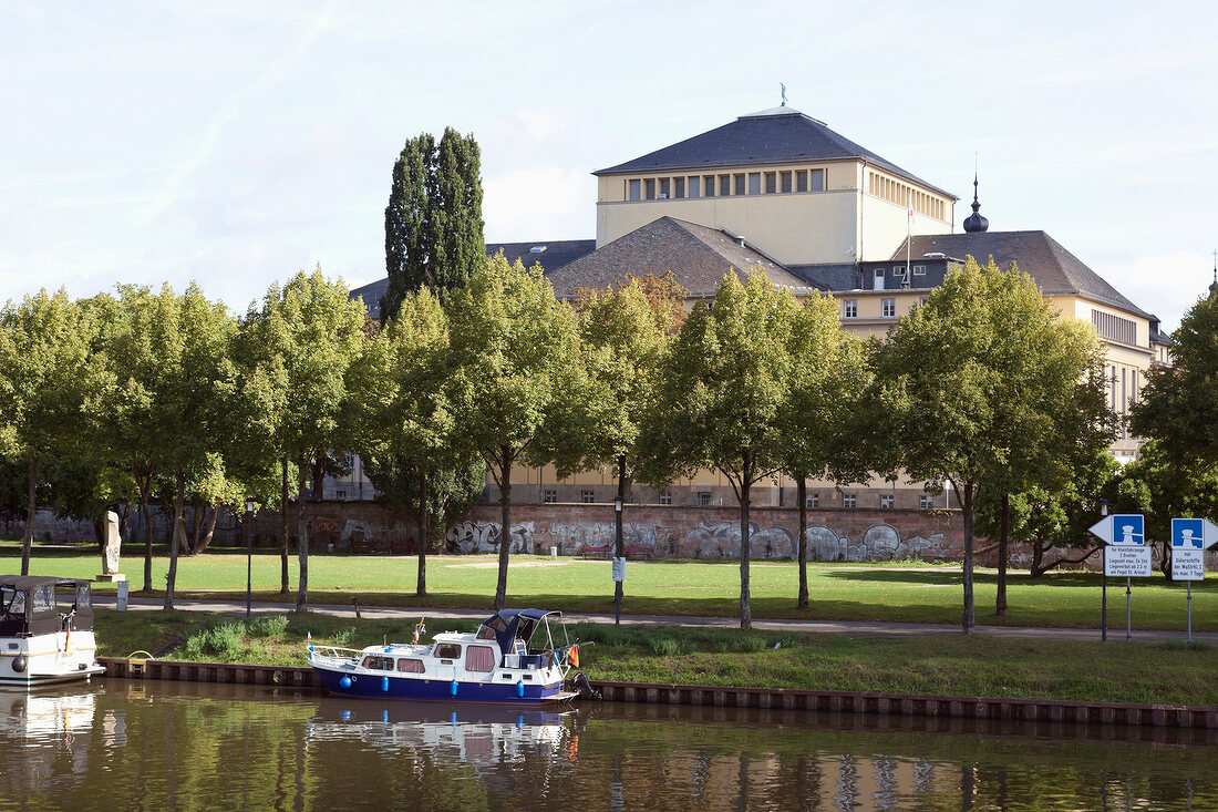 Saarland, Saarbrücken, Saar, Berliner Promenade, Staatstheater