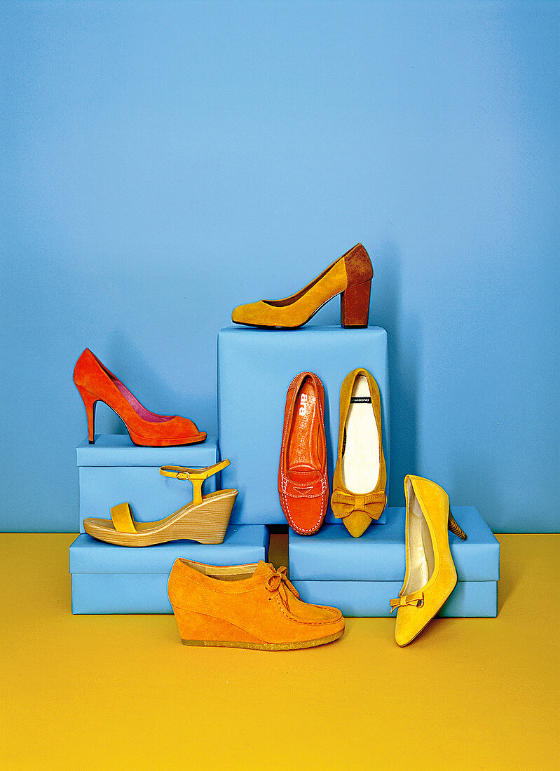 Zusammenstellung Schuhe, Pumps, orange, rot, gelb