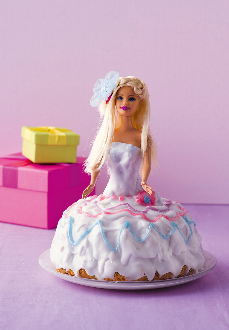 Princess form gluten free cake on plate
