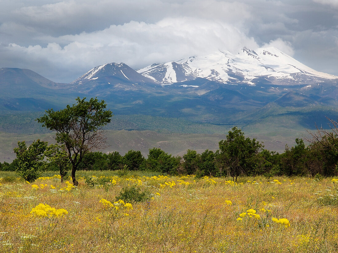 Kappadokien: Anatolien, Erciyes Dagi Postkartenmotiv