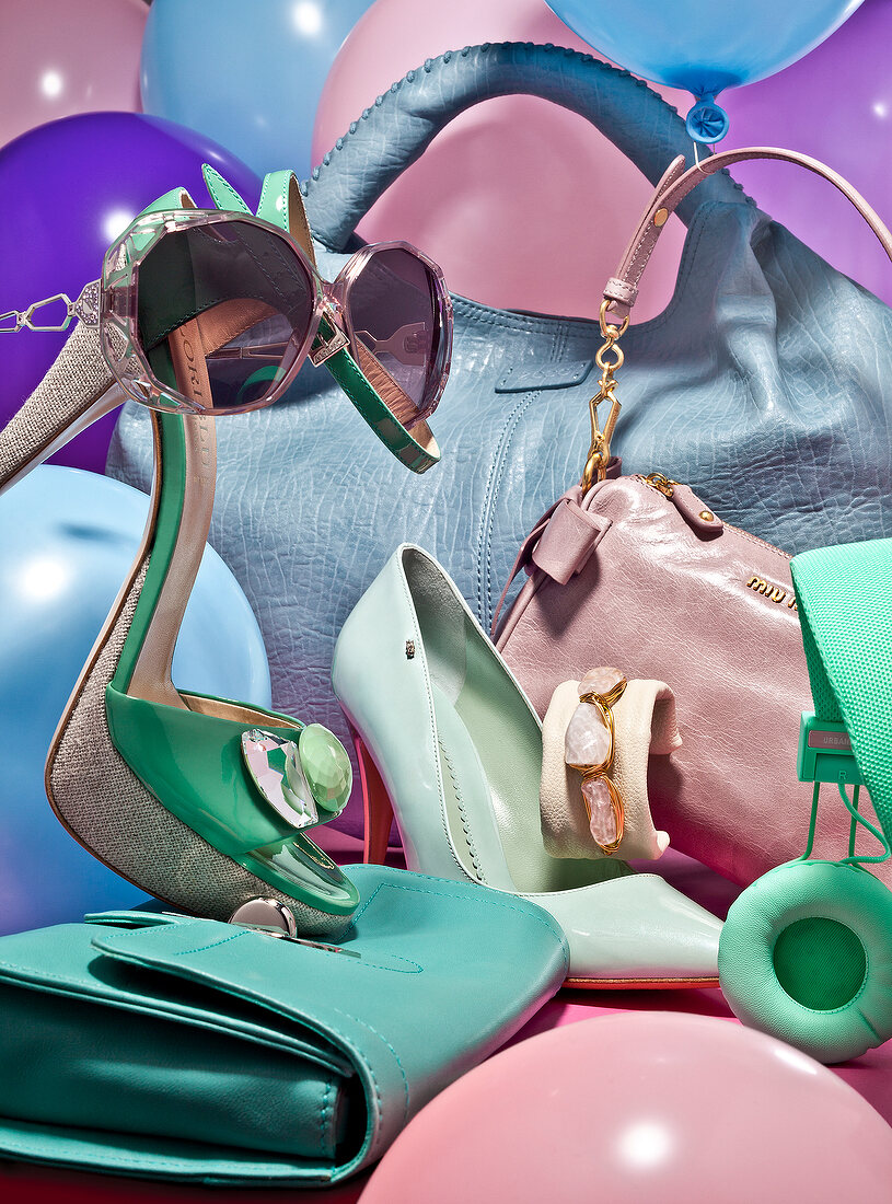 Shoes, bags and jewellery in pastel shades