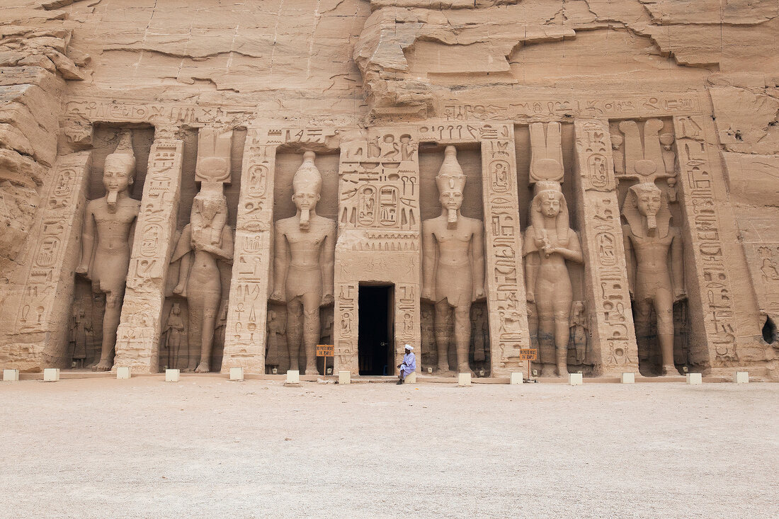 View of Ramses II sculpture outside Temple of Abu Simbe, Nubia, Egypt