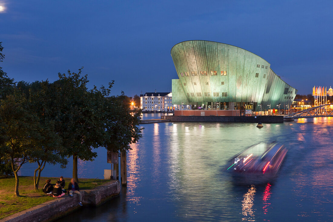 Amsterdam, Oosterdok 2, Nemo Science Center, Wissenschaftsmuseum