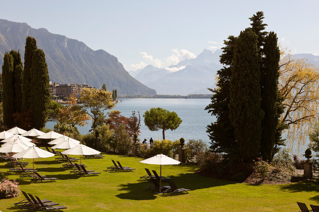 Genfer See, Kanton Waadt, Montreux, Hotelgarten Le Montreux Palace