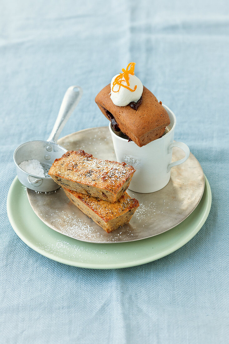 Toffee and chestnut cake on cup and plate