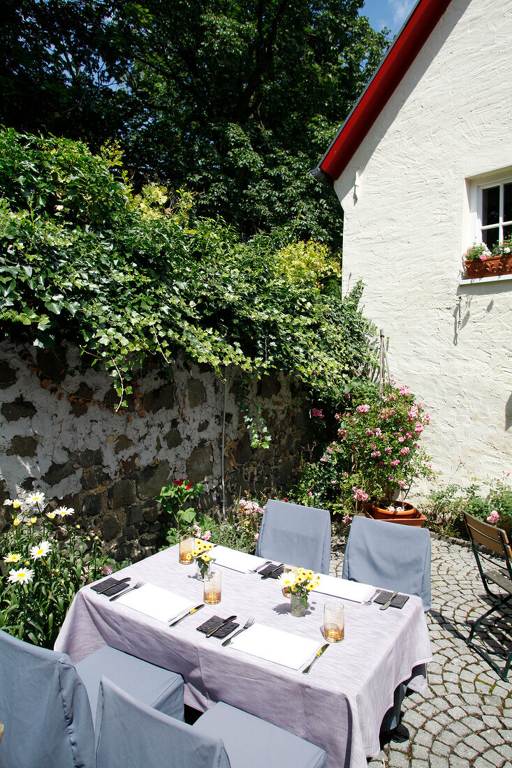 Grossfeld Gastraum der Sinne Restaurant Friedberg Hessen