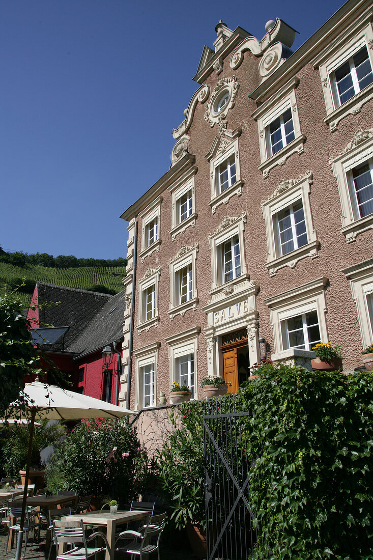 Mönchhof Weingut Ürzig