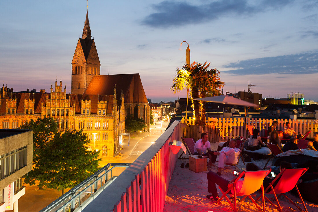 Hannover, Röselerstraße, Marktkirche Altes Rathaus, Beachclub