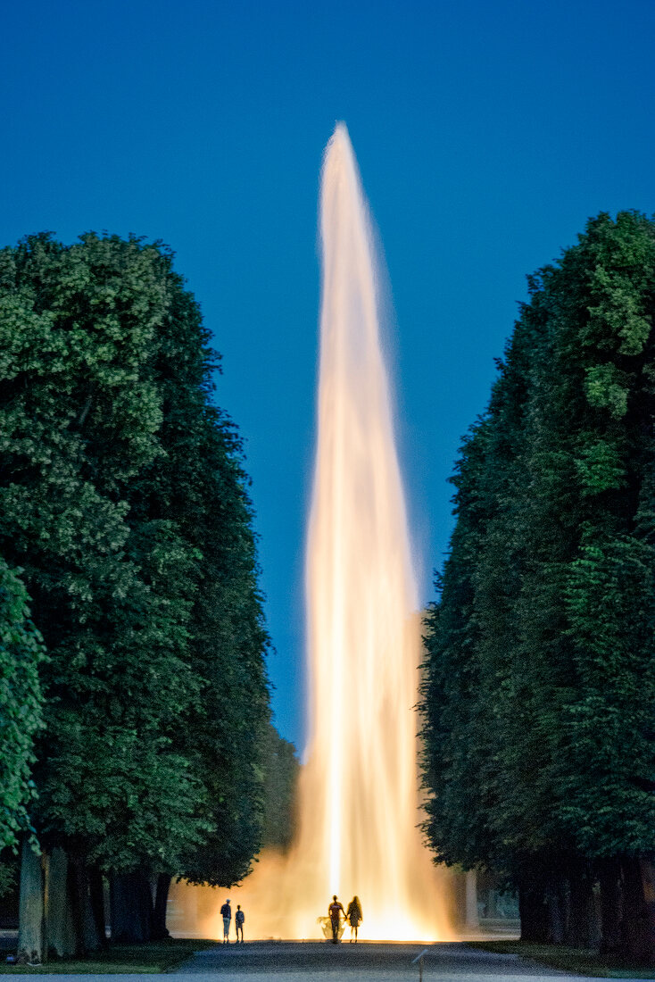 View of Great Fountain in Royal gardens of Herrenhausen Palace, Hanover, Germany