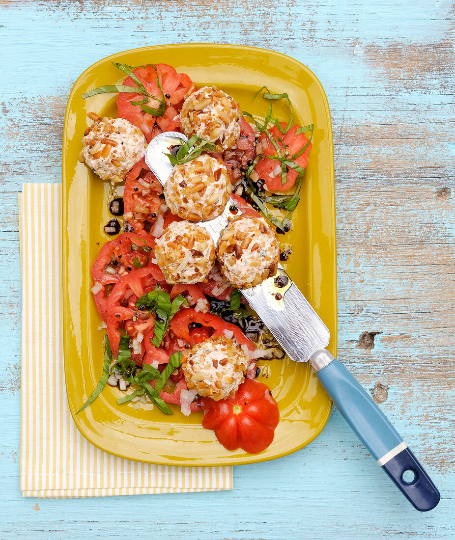 Nut and quark balls on plate