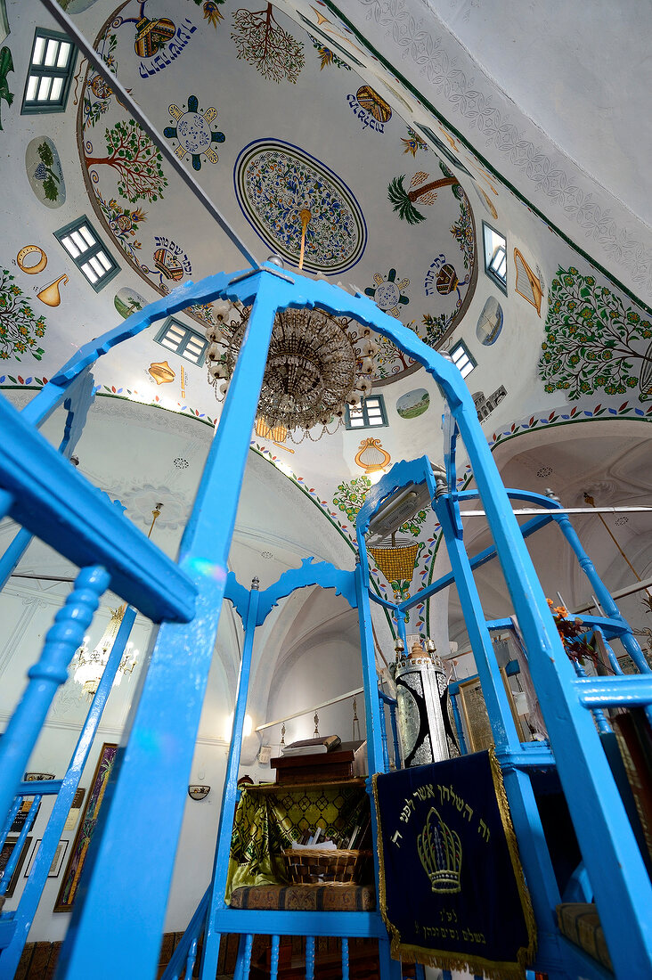 Israel, Safed, Abuhav Synagogue, Kanzel blau