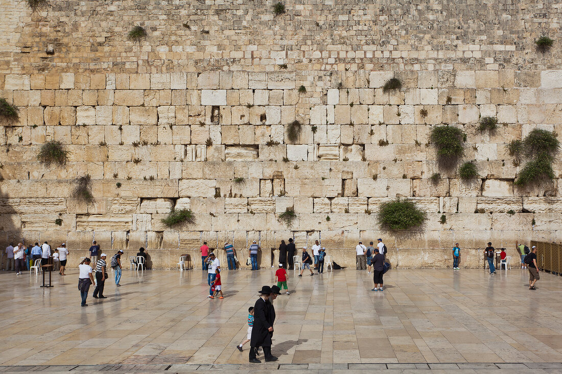 Pilgrims praying at Wailing Wall in Old Town, Jerusalem, Israel