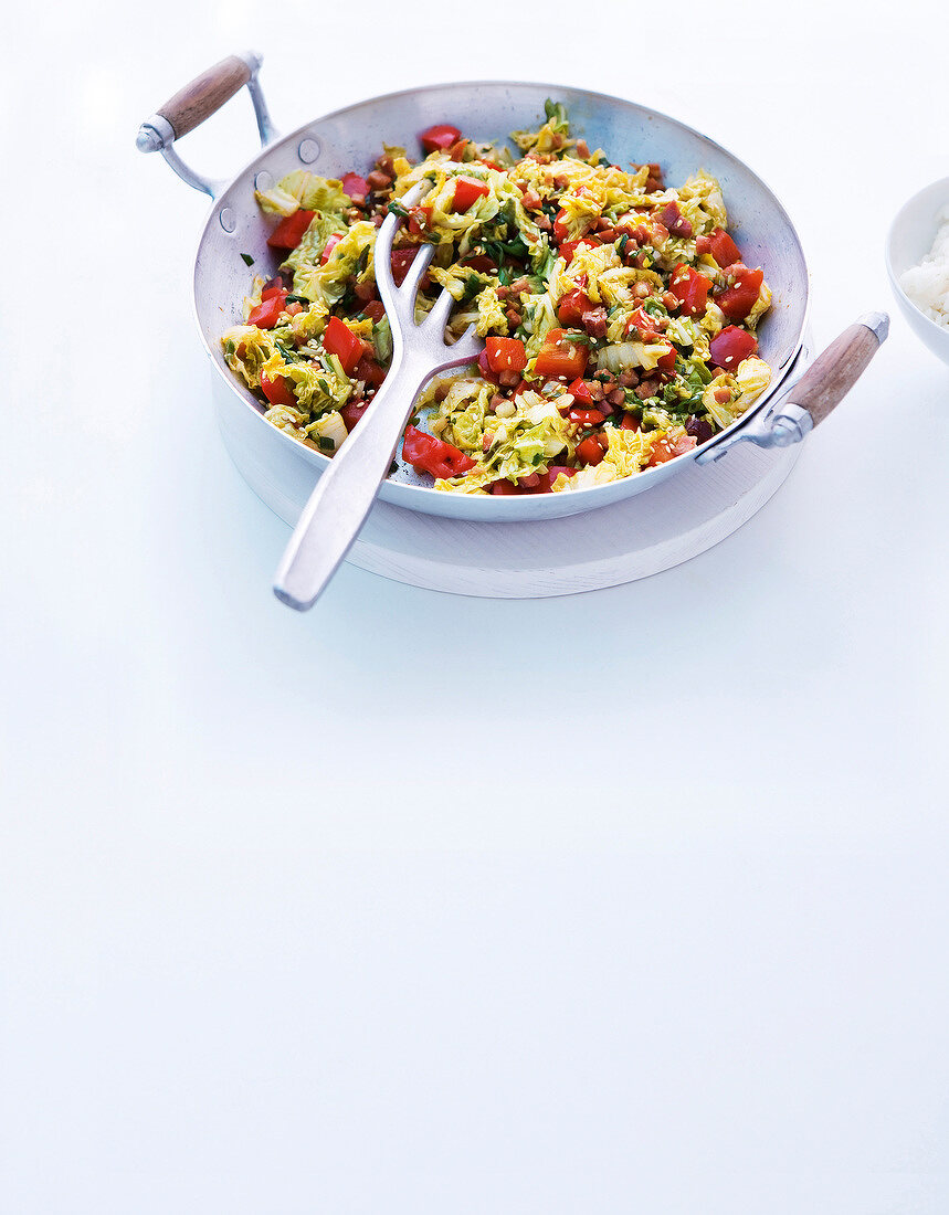 Stir-fry vegetables with chinese cabbage in wok