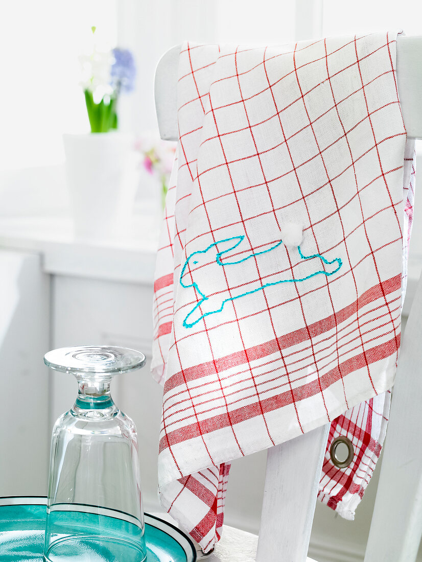 Tea towel with bunny motif