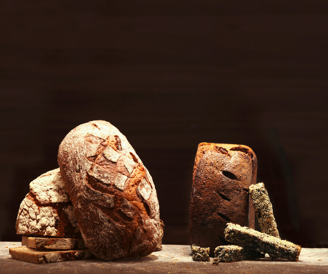 Different lower saxony breads on wood